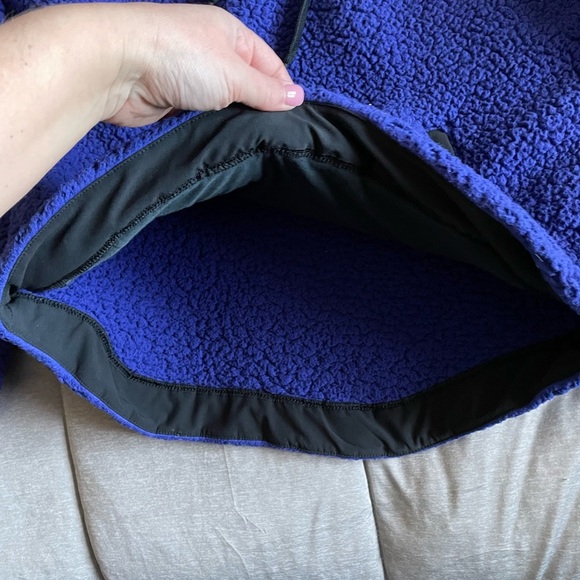 Women’s UA Sherpa hoodie - Picture 4 of 6